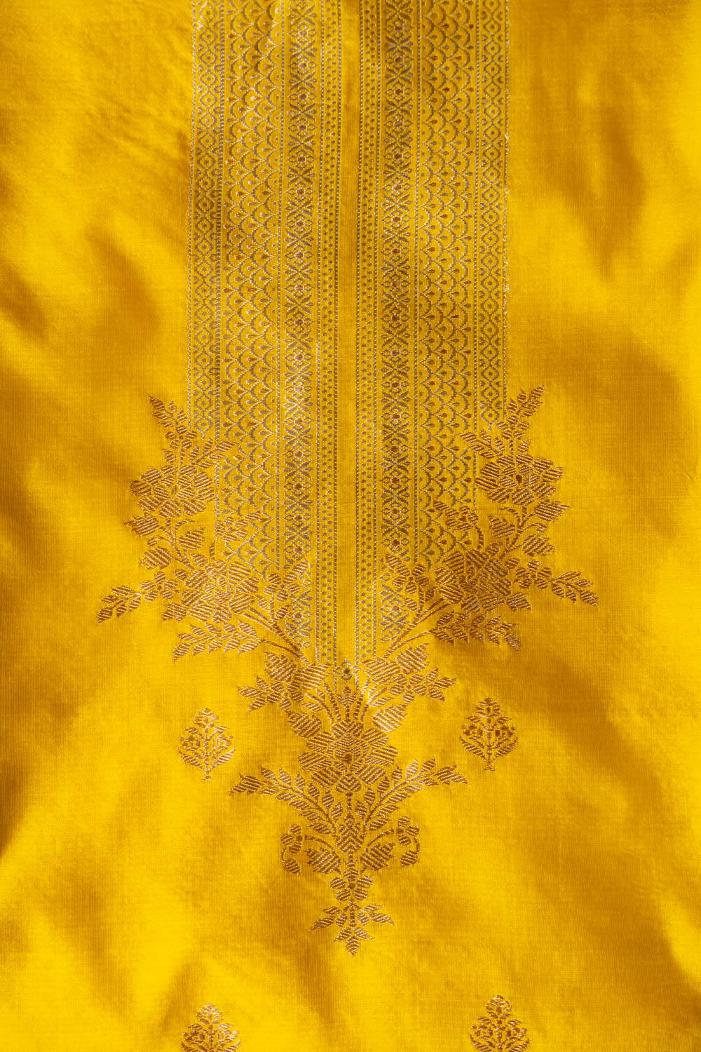 PURE SILK HANDLOOM YELLOW PINK UNSTICHED SUIT