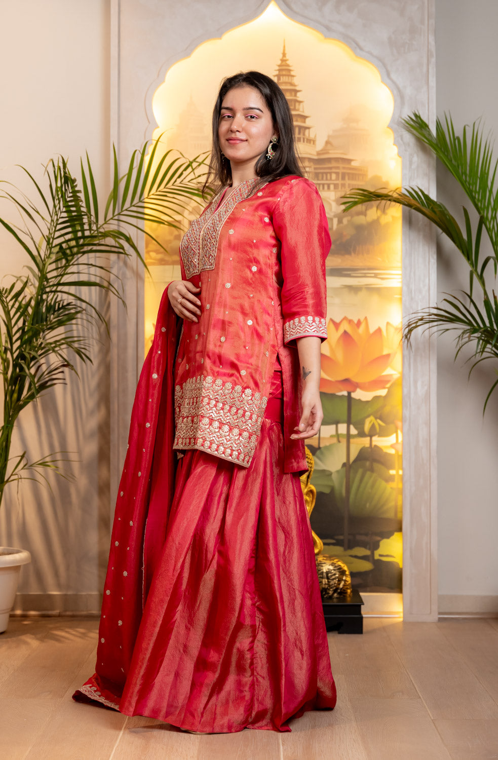 BEAUTIFUL KURTI SHARARA SUIT SET