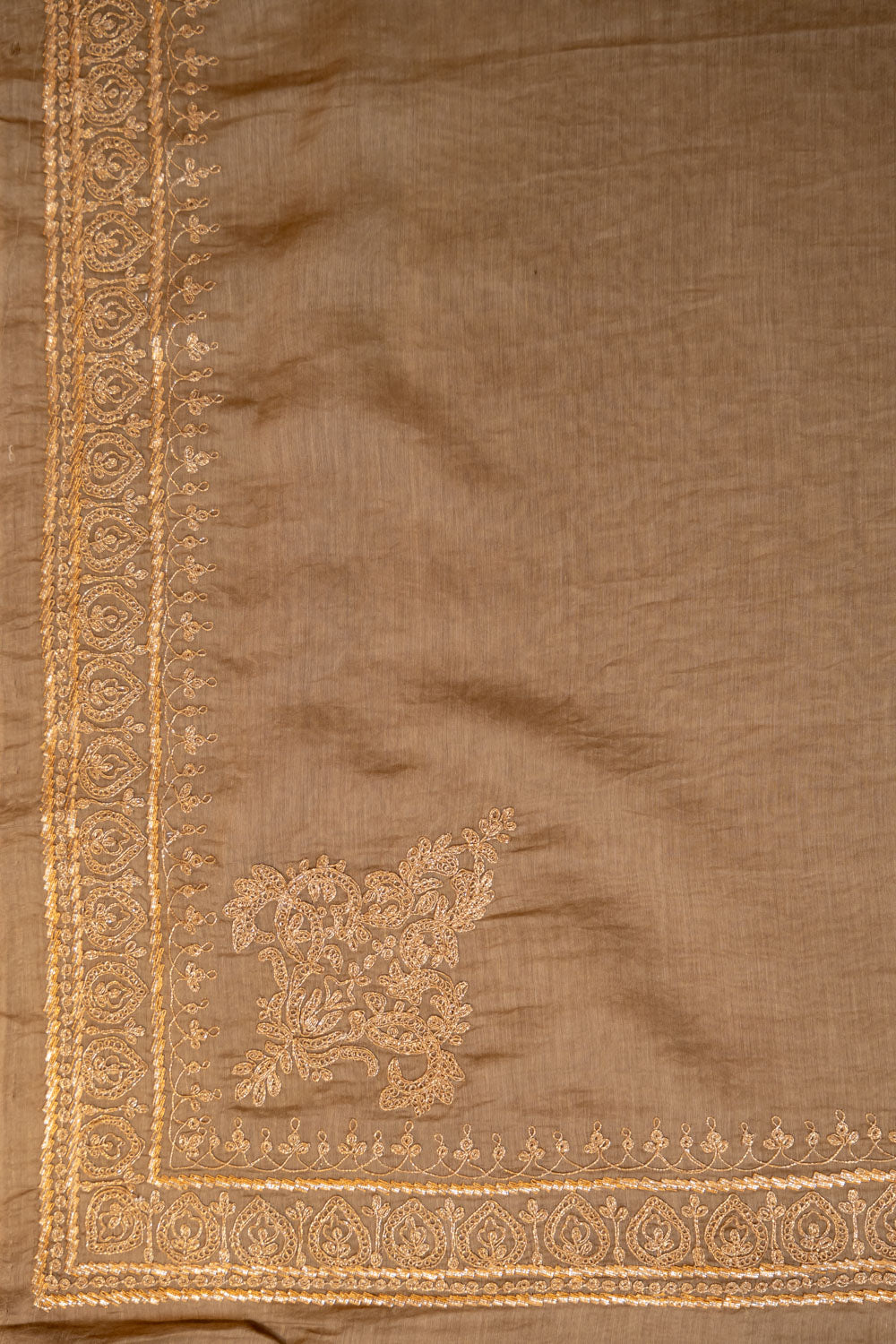 CHANDERI MULMUL ZARI EMBROIDERY UNSTICH SUIT