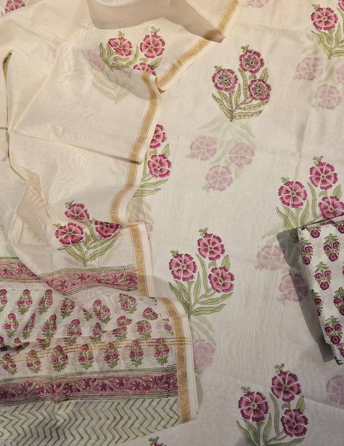 Chanderi Hand Block Hand Work Suit Set