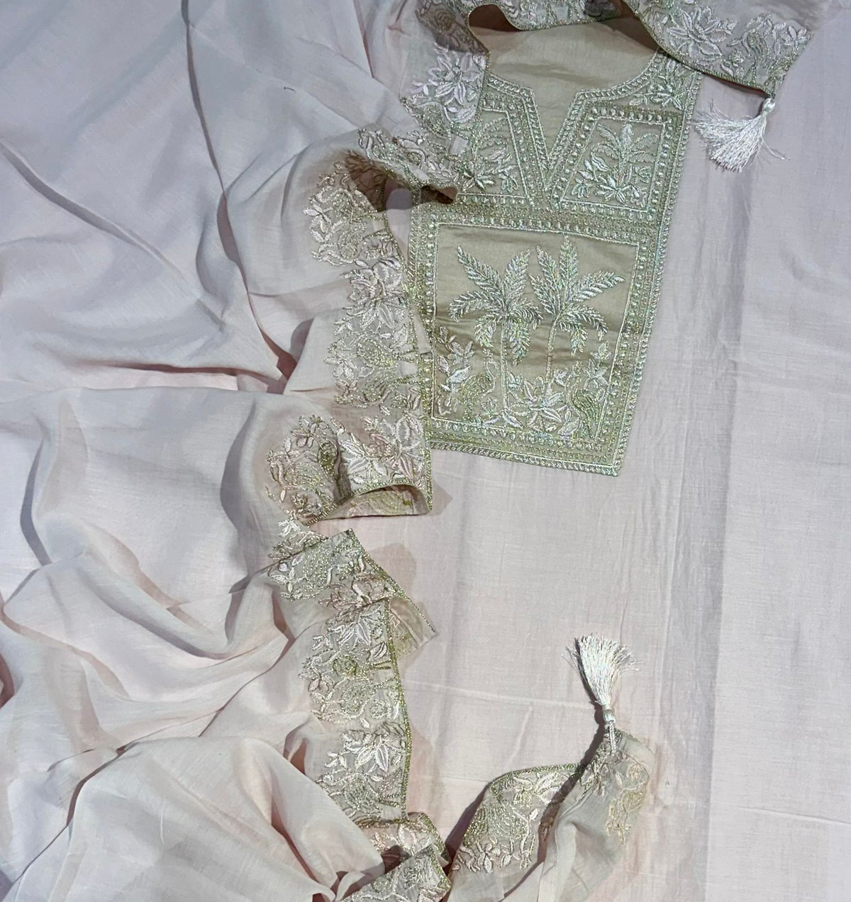 Mulmul Chanderi Zari Embroidery Neck Suit Set