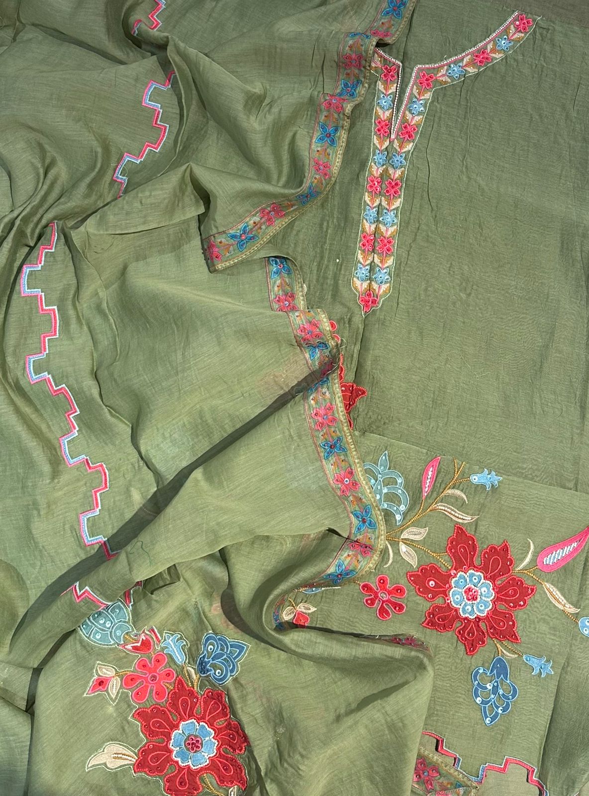 Mulmul Chanderi Cutwork Embroidery Suit Set