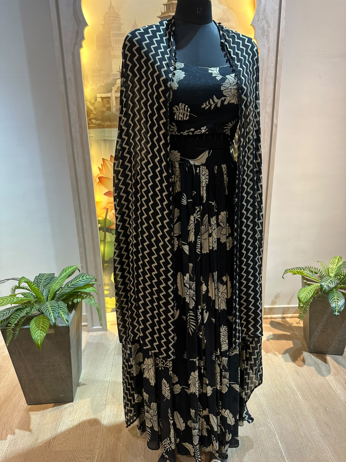 Zig Zag Embroidery Cape Set