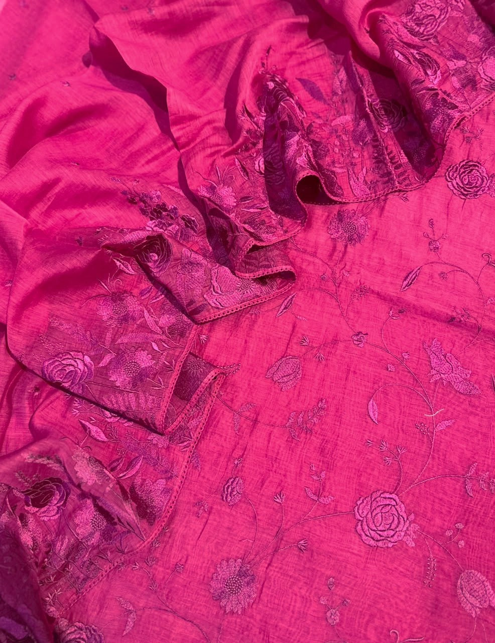 Mulmul Chanderi Parsi Thread Embroidery Suit Set