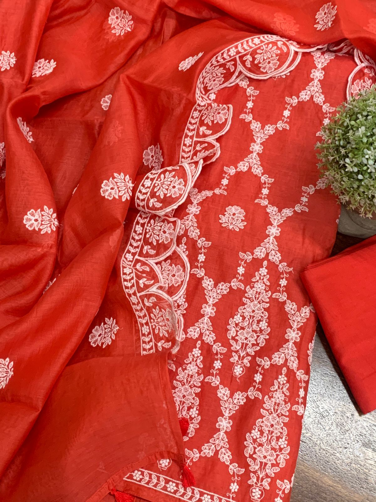 MulMul with Thread work kurta set