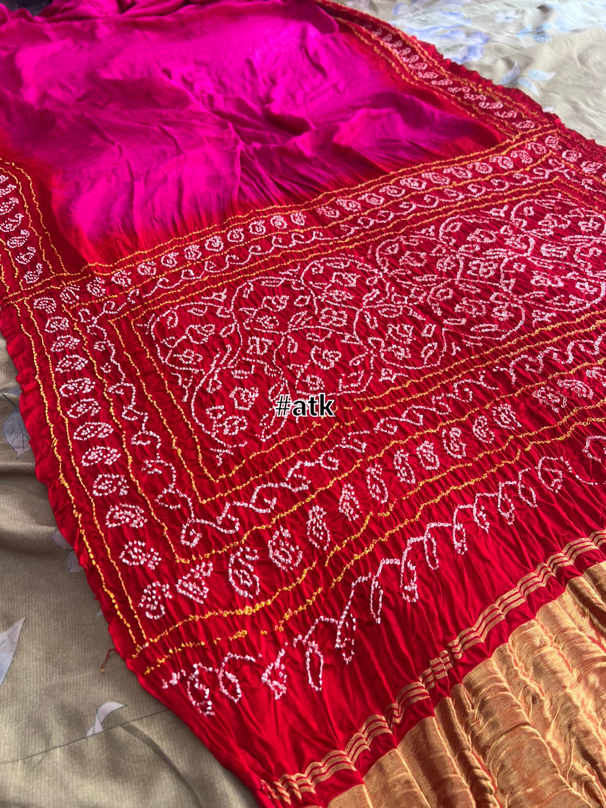 Silk Saree with Bandhani Zari Pallla
