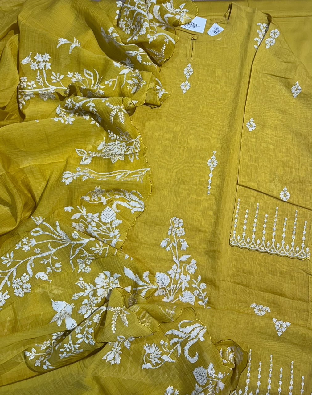 Mulmul Chanderi Hand Cutwork & Zari Suit Set