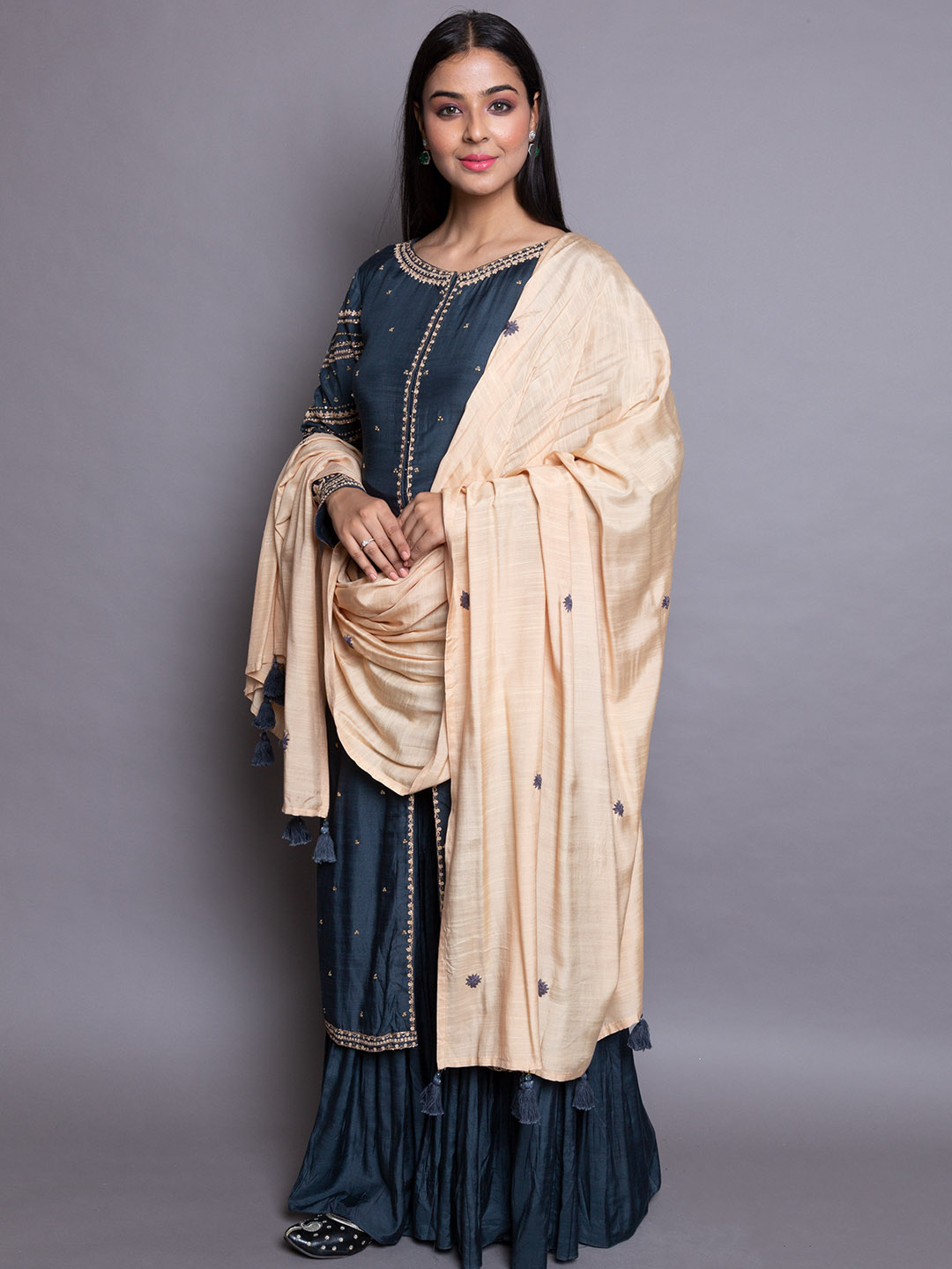 DARK GREY SHRARA SUIT WITH EMBROIDERY